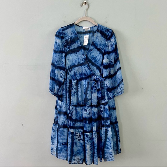 NWT Calvin Klein Tie-Dye Blue V-Neck Wrap Tiered Mini Dress - Picture 3 of 6